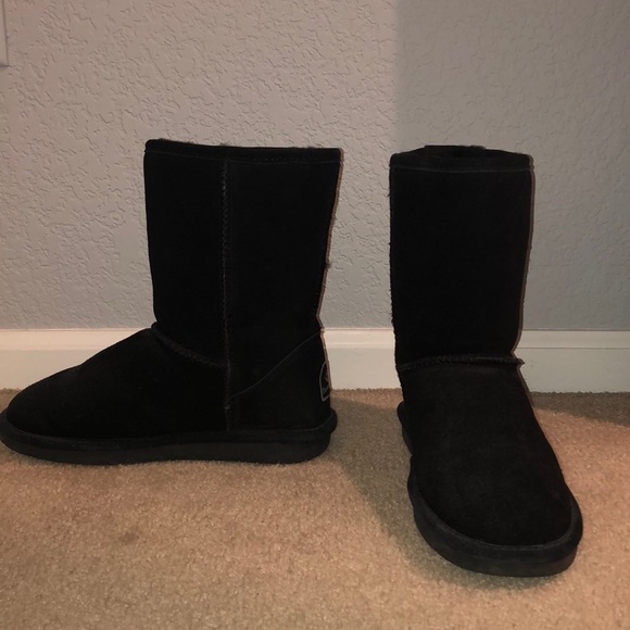 BearPaw Shoes - Black Bearpaw Boots